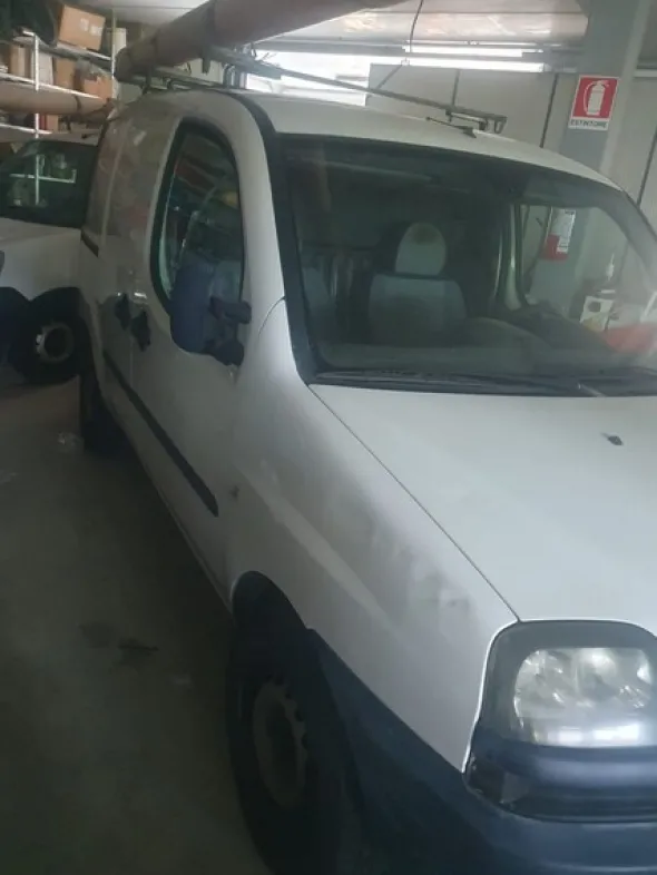 1#8293 Mezzi e attrezzatura da cantiere edile