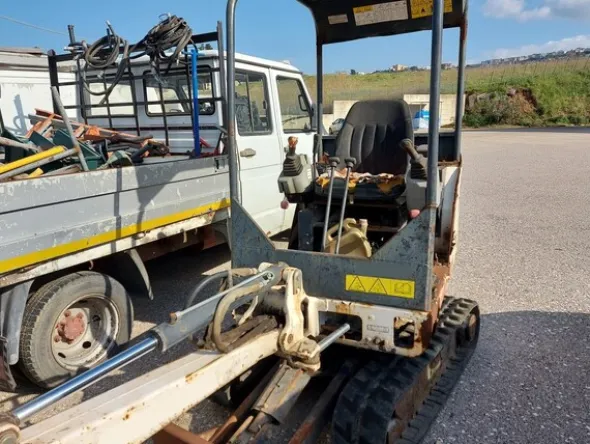 18#6799 Miniescavatore Bobcat