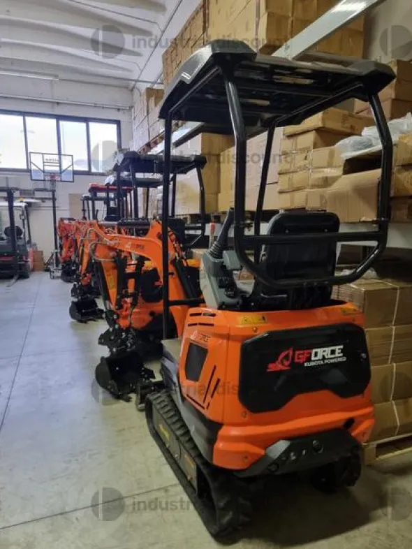 2#10028 Mini escavatore Gforce motore Kubota