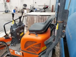 3#6884 Miniescavatore Hitachi ZX10U-2