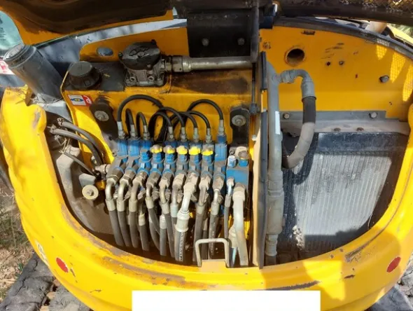 12#7850 Mini escavatore JCB 80.45