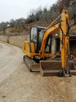 MINIESCAVATORE JCB 803 PLUS