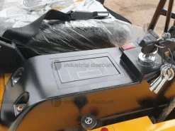 11#9390 Mini escavatore Jpc ht-18 giallo