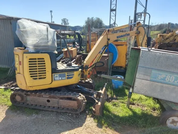 13#6166 Miniescavatore Komatsu PC16
