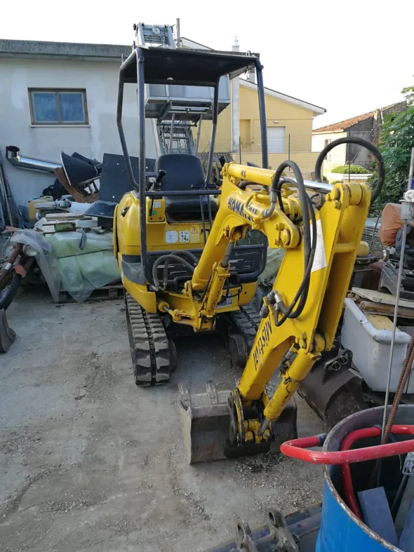 Miniescavatore komatsu PC12R-8