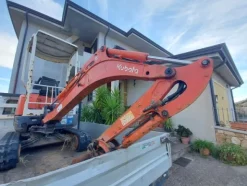 2#6505 Mini Escavatore Kubota