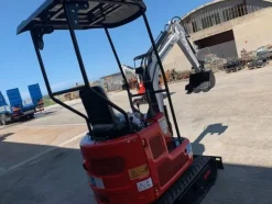 6#8237 Miniescavatore Tos R319
