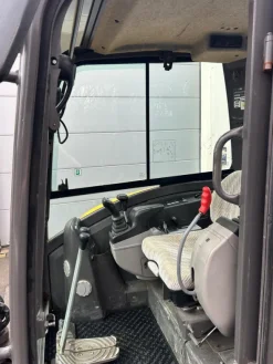 Miniescavatore Volvo EC27C del 2015