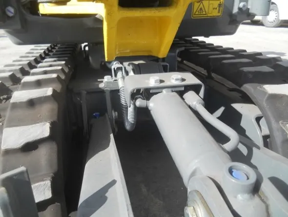 2#5024 Mini escavatore Wacker Neuson 803