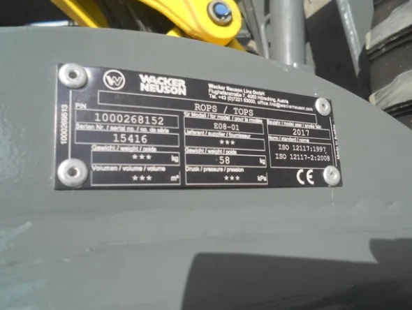 2#5024 Mini escavatore Wacker Neuson 803