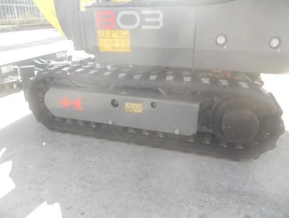 2#5024 Mini escavatore Wacker Neuson 803