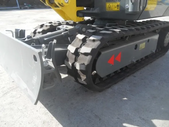 2#5024 Mini escavatore Wacker Neuson 803
