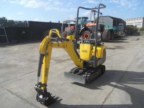 2#5024 Mini escavatore Wacker Neuson 803