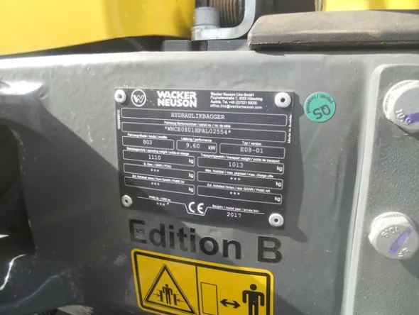 2#5024 Mini escavatore Wacker Neuson 803