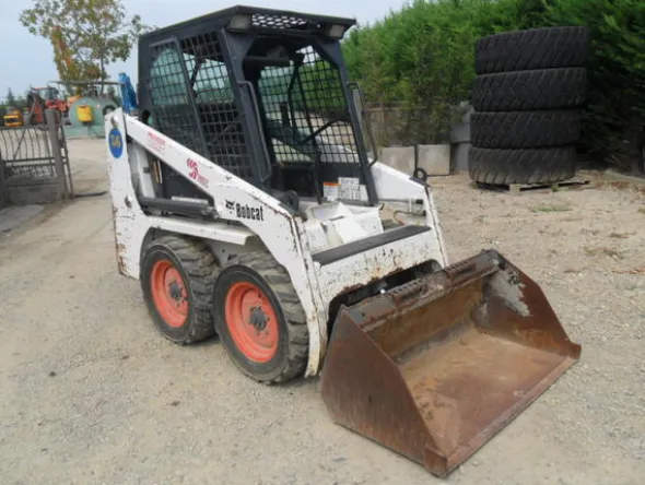 3#4561 Minipala Bobcat 553