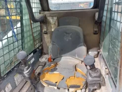 34#7850 Mini pala gommata Bobcat S175