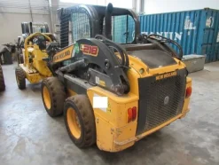 8#3444 Minipala semovente New Holland