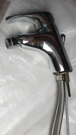 MISCELATORE PER LAVANDINO O BIDET