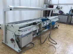 MN965-1304Banco montaggio infissi