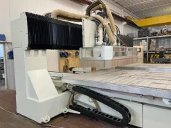 MN1108-1517 Centro di lavoro SCM