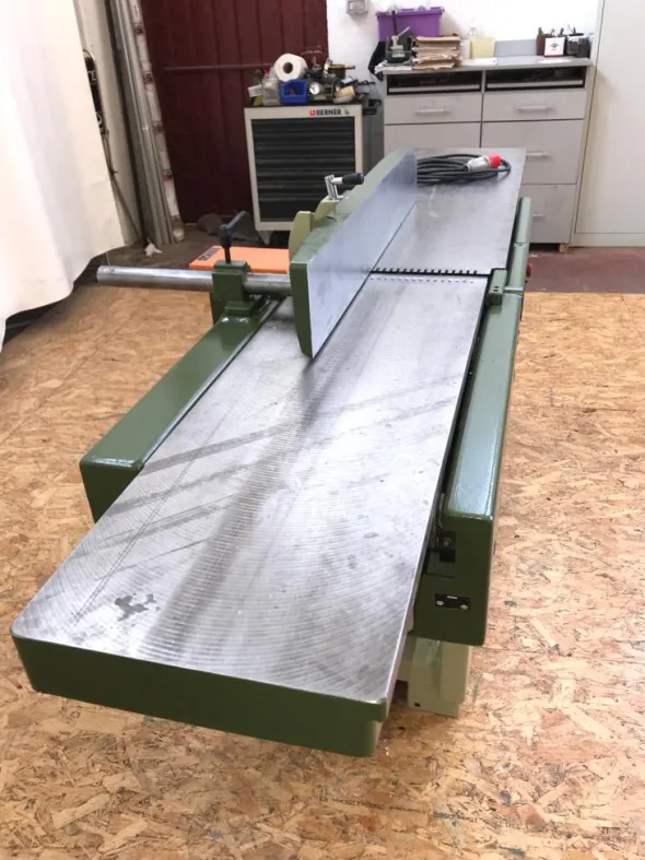 MN1050 - 1396Pialla a filo SCM