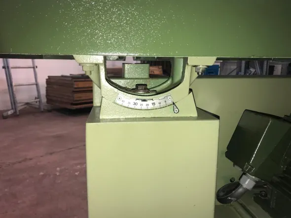MN853 - 1131Sega a nastro marca Sipa