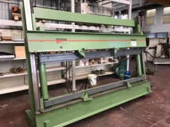 MN1178 - 1654Strettoio professionale per legno
