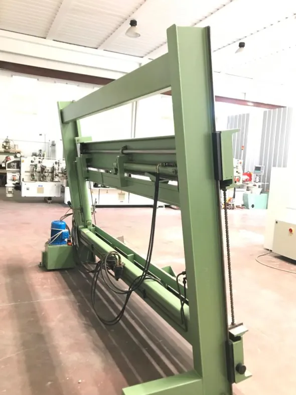 MN1178 - 1654Strettoio professionale per legno