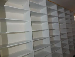 3#8247 Mobili e Arredi vari