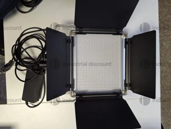 9#9095 Monitor 4K e accessori Apple