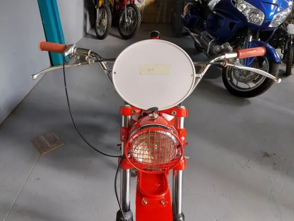 46#6030 Moto Augusta MV 125