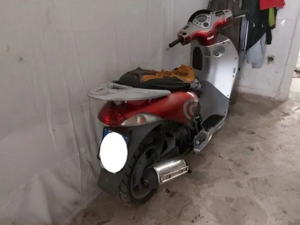 9#5392 Motociclo Honda