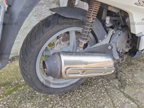 13#9860 Motociclo Honda
