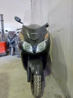 1#7913 Motociclo Honda