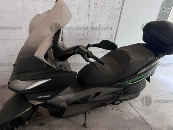 1#9790 Motociclo Kawasaki