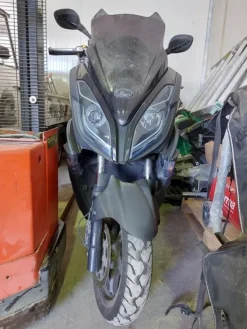 2#7913 Motociclo Kymco
