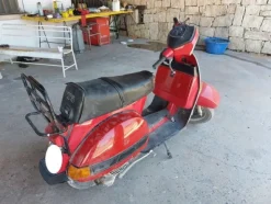 5#5606 Motociclo Piaggio