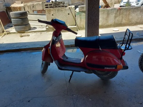 5#5606 Motociclo Piaggio