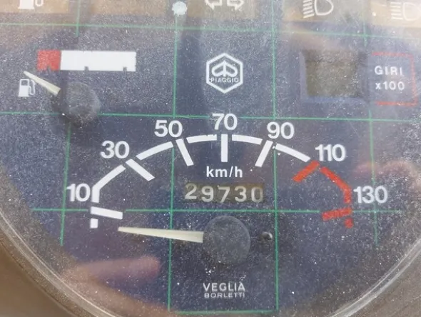 5#5606 Motociclo Piaggio