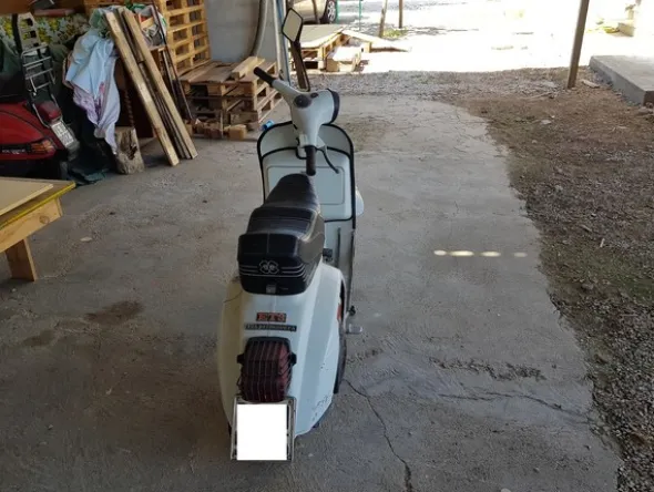 13#5322 Motociclo Piaggio Vespa 125
