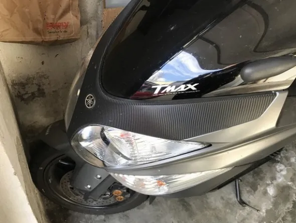 3#4972 Motociclo Yamaha TMax