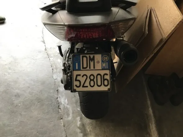 3#4972 Motociclo Yamaha TMax