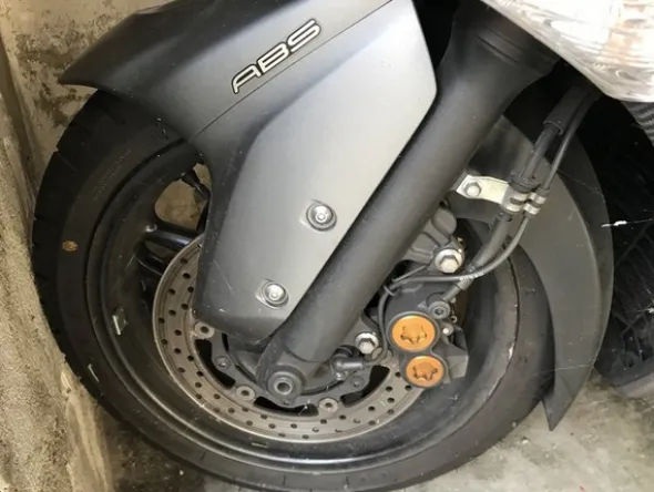 3#4972 Motociclo Yamaha TMax