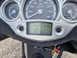 4#7123 Motociclo Yamaha XCITY