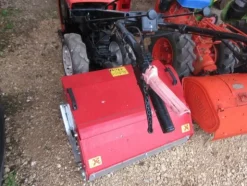240#7089 Motocoltivatore con trincia