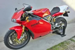 7#3672 Moto Ducati 996