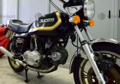 16#9982 Moto Ducati 900 Darmah