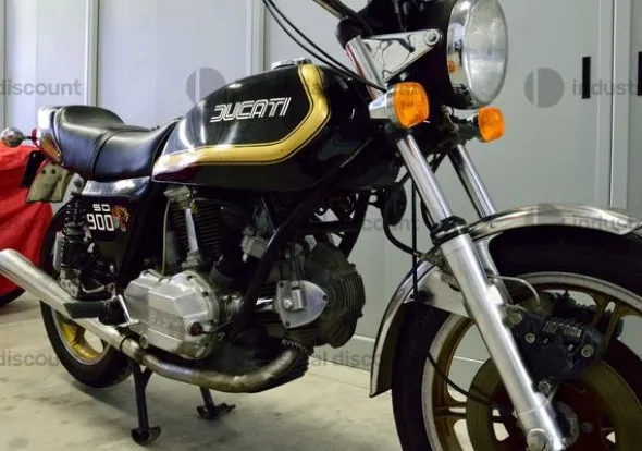16#9982 Moto Ducati 900 Darmah