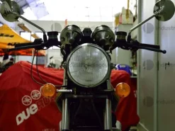 16#9982 Moto Ducati 900 Darmah
