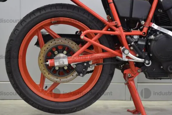 9#9982 Moto Ducati 350 F3
